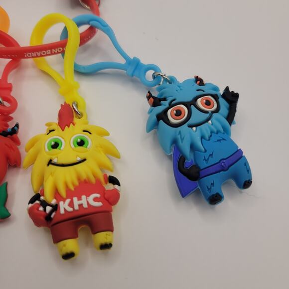 American Heart Association Kids Heart Challenge Keychain Lot 5 Characters Clips - Picture 2 of 6